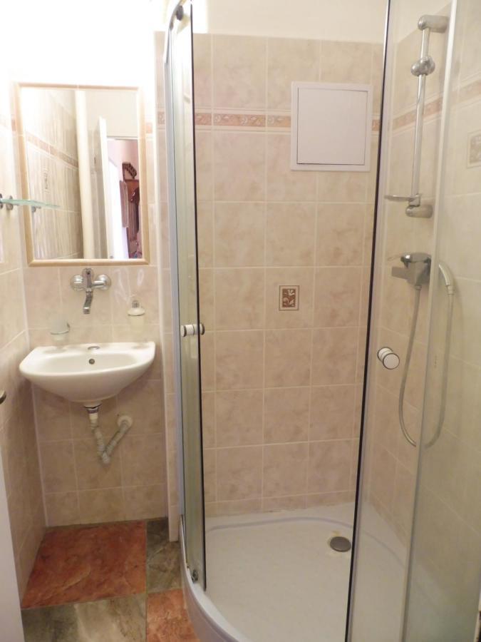 Kamil Apartments, Delux, 65 M2 Karlovy Vary Esterno foto
