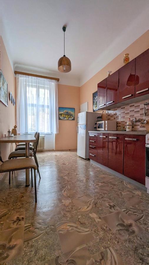 Kamil Apartments, Delux, 65 M2 Karlovy Vary Esterno foto